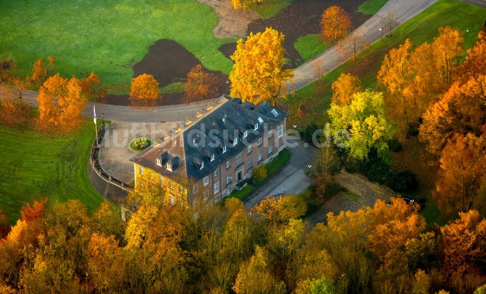 Luftaufnahme Essen - Villa Hügel im Essener Stadtteil Bredeney im Bundesland Nordrhein-Westfalen