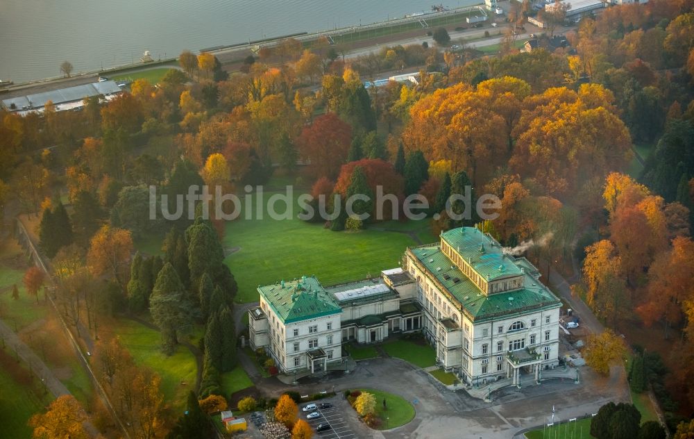 Luftaufnahme Essen - Villa Hügel im Essener Stadtteil Bredeney im Bundesland Nordrhein-Westfalen