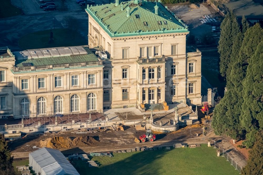 Essen aus der Vogelperspektive: Villa Hügel im Essener Stadtteil Bredeney im Bundesland Nordrhein-Westfalen