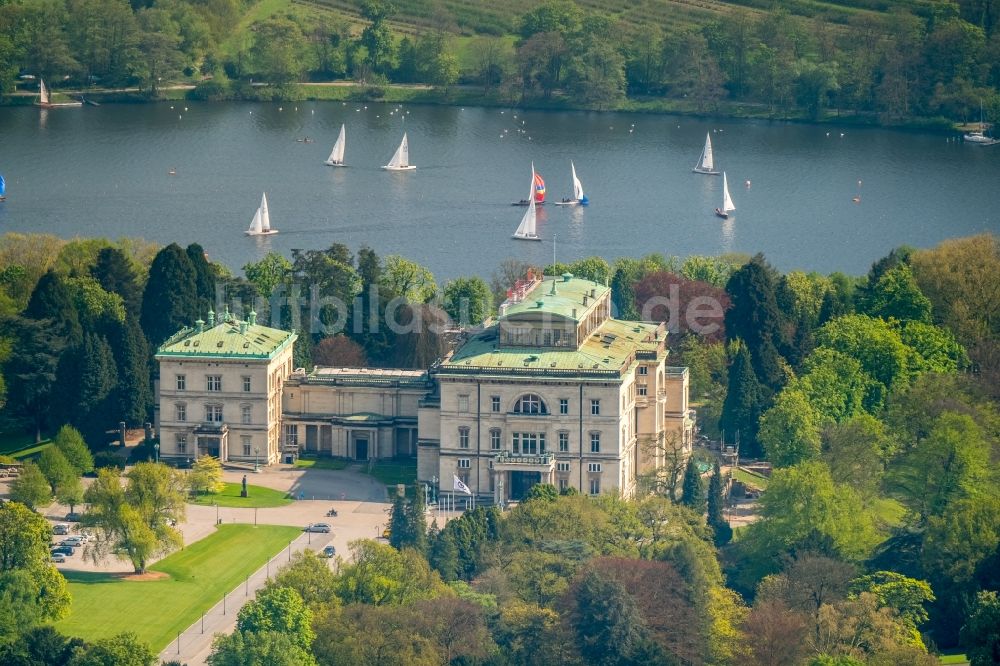 Essen aus der Vogelperspektive: Villa Hügel im Essener Stadtteil Bredeney im Bundesland Nordrhein-Westfalen