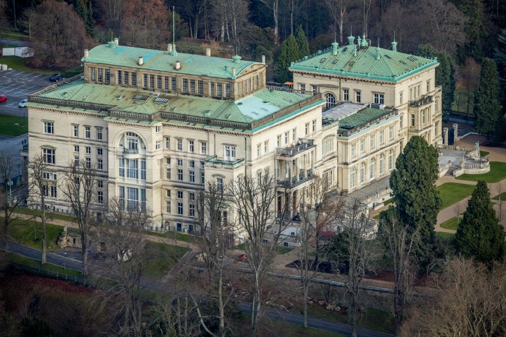 Luftaufnahme Essen - Villa Hügel im Essener Stadtteil Bredeney im Bundesland Nordrhein-Westfalen