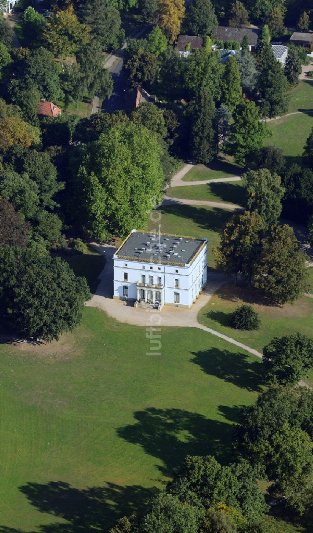 Hamburg aus der Vogelperspektive: Villa Jenisch Haus im Jenischpark in Hamburg