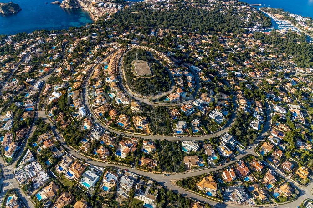 Luftbild Santa Ponca - Villa im Wohngebiet einer Einfamilienhaus- Siedlung in Santa Ponca auf der balearischen Mittelmeerinsel Mallorca, Spanien