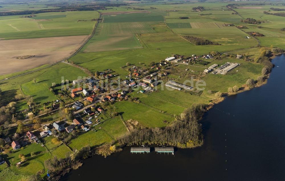 Vipperow von oben - Vipperow an der kleinen Müritz im Bundesland Mecklenburg-Vorpommern