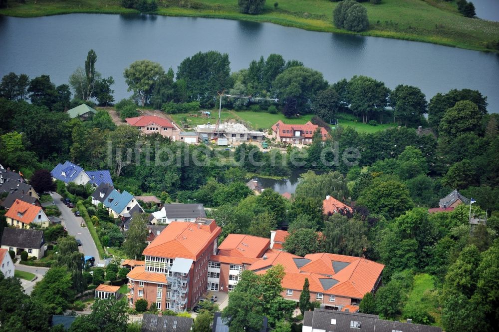 Plön aus der Vogelperspektive: Vitanas Senioren Centrum Plön im Bundesland Schleswig-Holstein