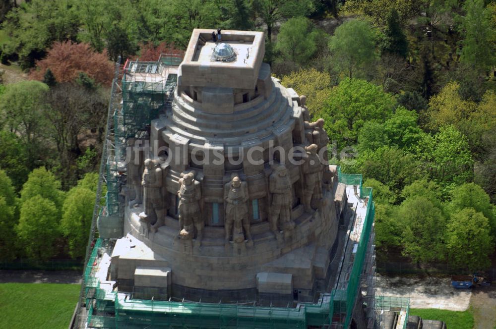 Luftbild LEIPZIG - Völkerschlachtdenkmal - Halbzeit bei Sanierung