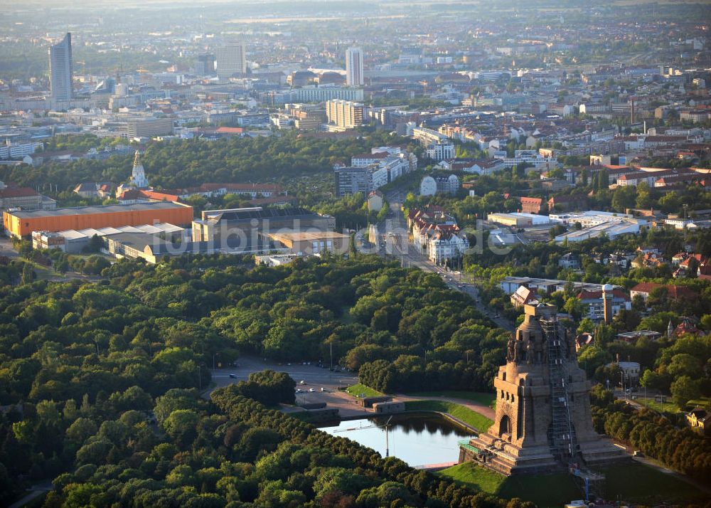 Leipzig aus der Vogelperspektive: Völkerschlachtdenkmal Leipzig / Sachsen