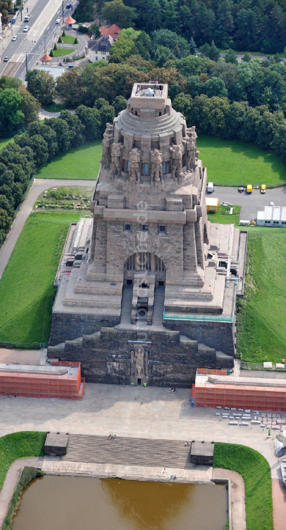 Leipzig von oben - Völkerschlachtdenkmal Leipzig / Sachsen