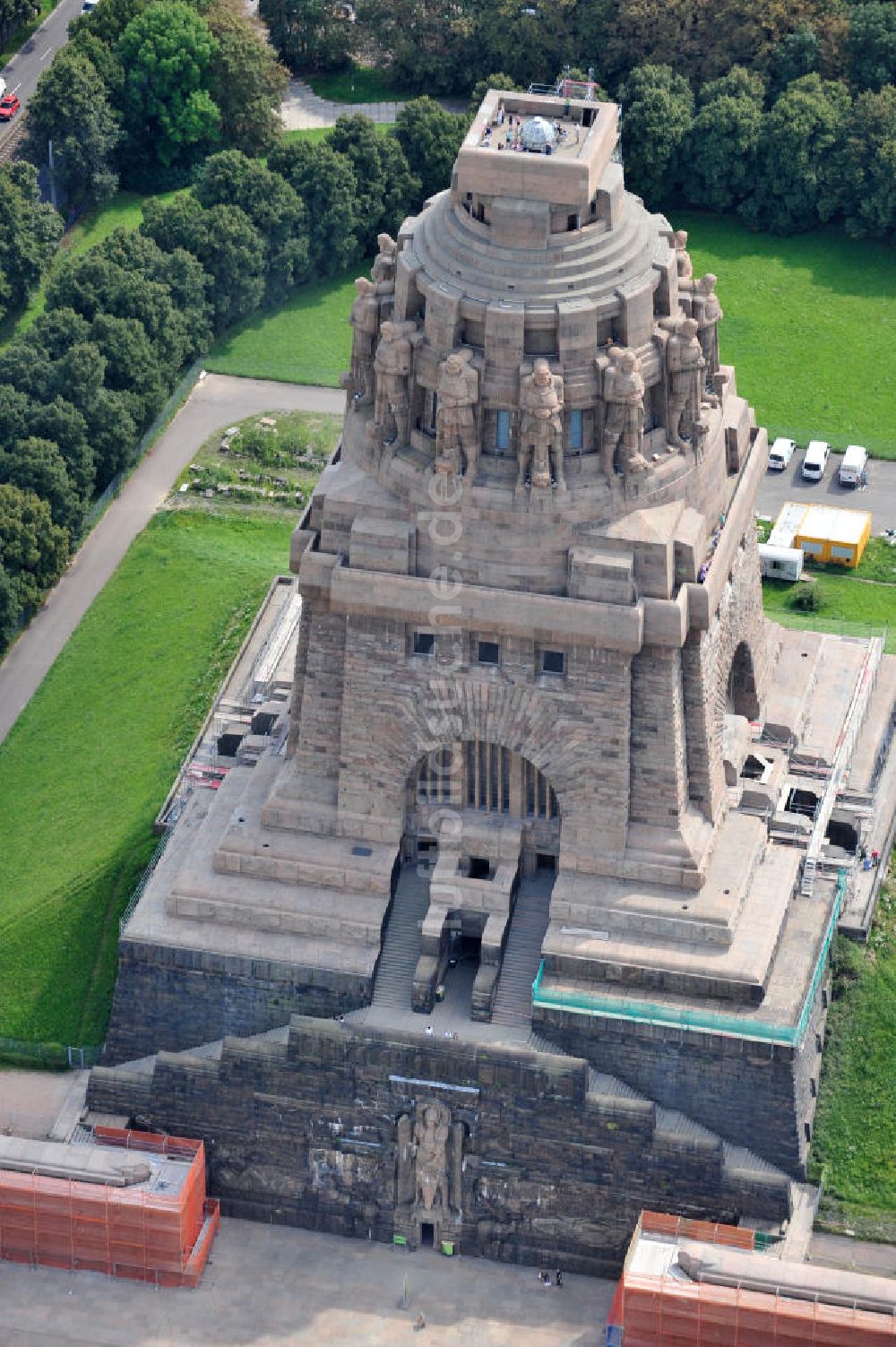 Leipzig aus der Vogelperspektive: Völkerschlachtdenkmal Leipzig / Sachsen