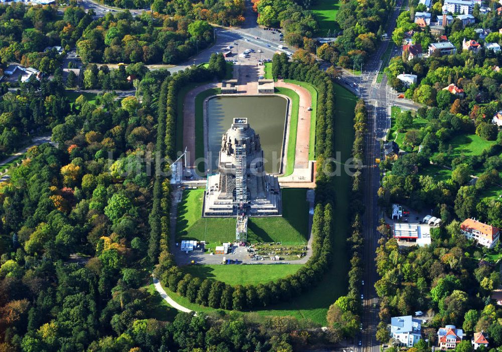 Leipzig aus der Vogelperspektive: Völkerschlachtdenkmal in Leipzig / Sachsen