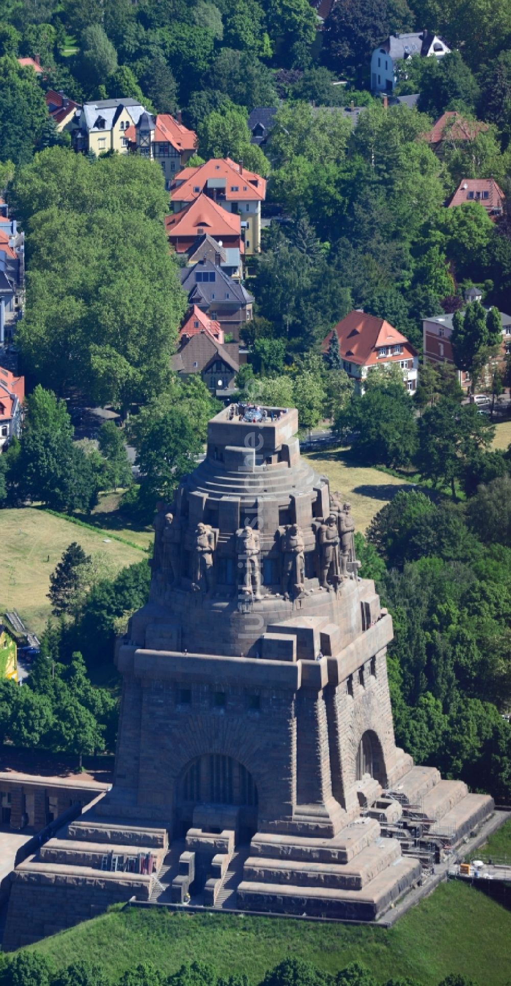 Leipzig aus der Vogelperspektive: Völkerschlachtdenkmal in Leipzig in Sachsen