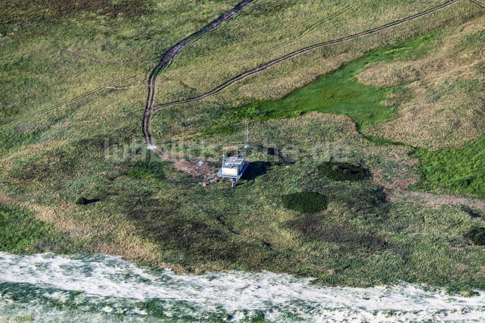 Scharhörn aus der Vogelperspektive: Vogelwarte auf der Insel Scharhörn in der Nordsee im Bundesland Hamburg, Deutschland