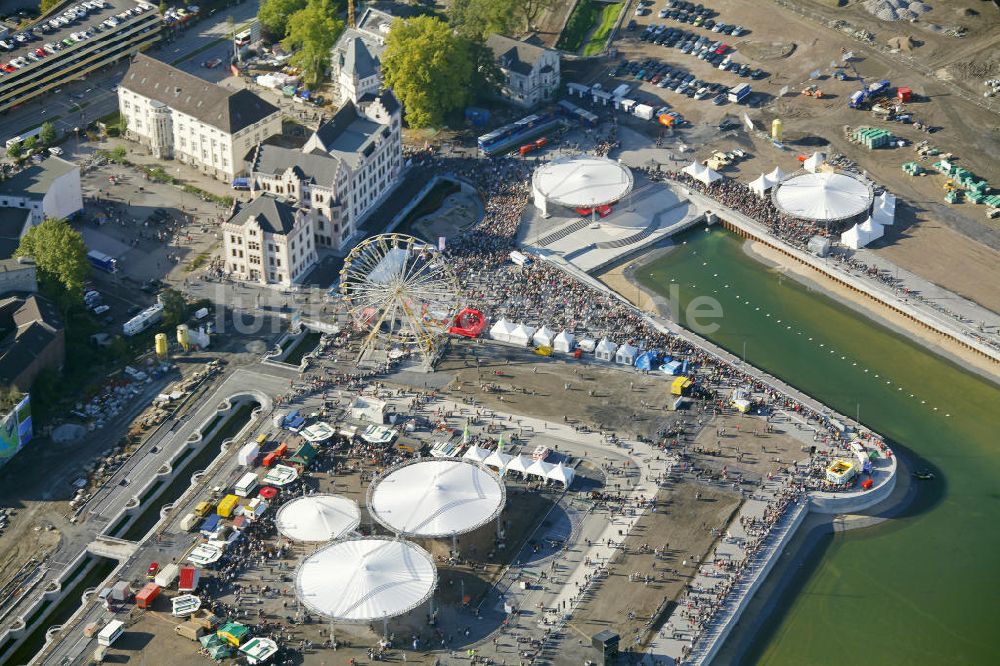 Luftaufnahme Dortmund - Volksfest zur Flutung Phoenix-See Dortmund