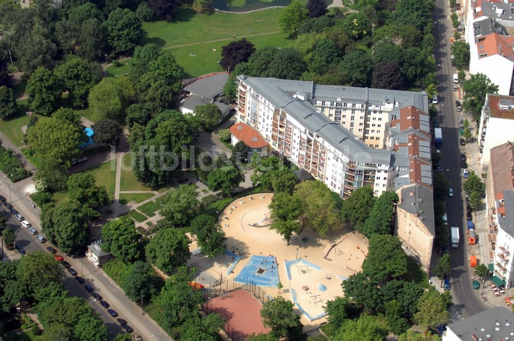 Berlin von oben - Volkspark am Weinberg in Berlin