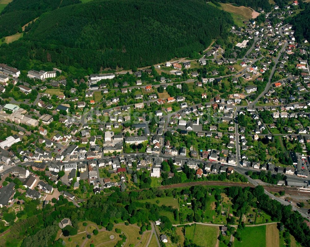 Luftbild Banfe - Von Wald umgebene Ortsansicht in Banfe im Bundesland Nordrhein-Westfalen, Deutschland