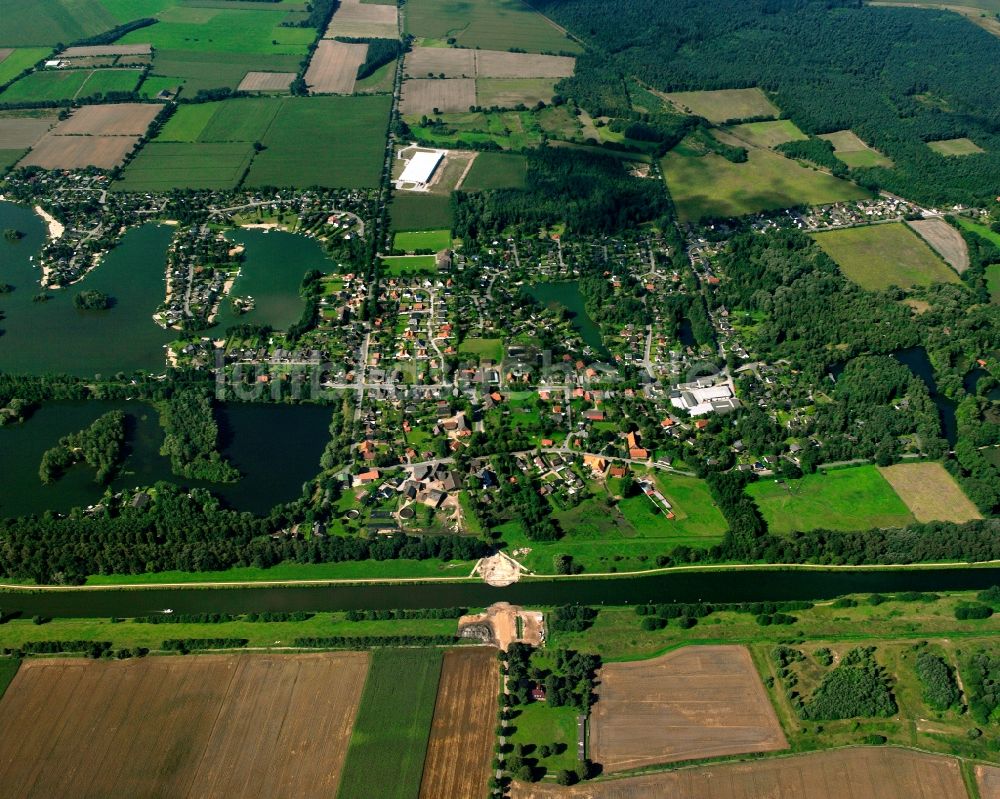 Luftbild Güster - Von Wald umgebene Ortsansicht in Güster im Bundesland Schleswig-Holstein, Deutschland