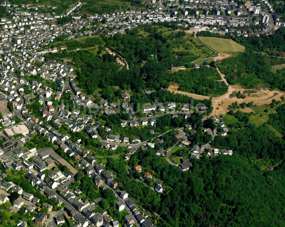 Luftbild Idar - Von Wald umgebene Ortsansicht in Idar im Bundesland Rheinland-Pfalz, Deutschland