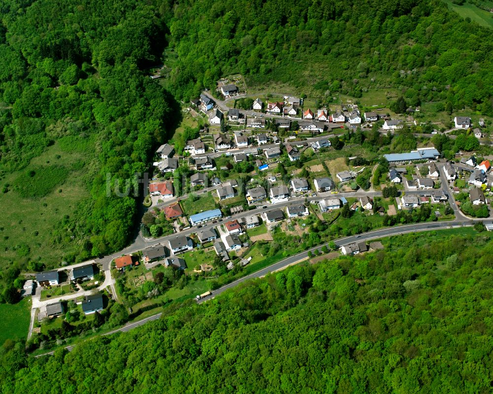 Luftaufnahme Nanzenbach - Von Wald umgebene Ortsansicht in Nanzenbach im Bundesland Hessen, Deutschland