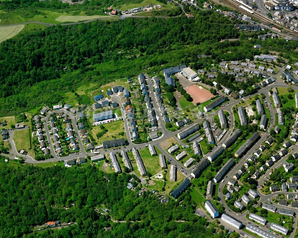 Luftaufnahme Oberstein - Von Wald umgebene Ortsansicht in Oberstein im Bundesland Rheinland-Pfalz, Deutschland