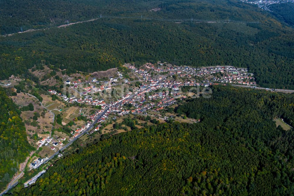 Luftaufnahme Rechtenbach - Von Wald umgebene Ortsansicht in Rechtenbach im Bundesland Bayern, Deutschland