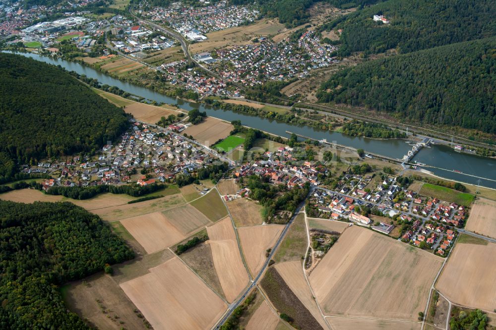 Luftbild Steinbach - Von Wald umgebene Ortsansicht in Steinbach im Bundesland Bayern, Deutschland