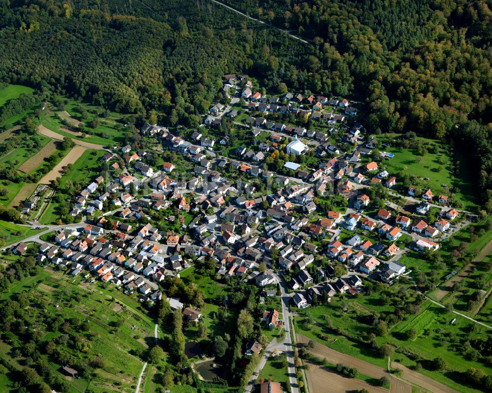 Sulzbach von oben - Von Wald umgebene Ortsansicht in Sulzbach im Bundesland Baden-Württemberg, Deutschland