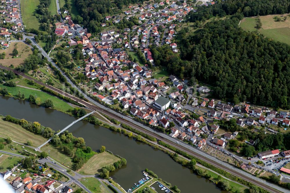 Luftbild Wernfeld - Von Wald umgebene Ortsansicht in Wernfeld im Bundesland Bayern, Deutschland