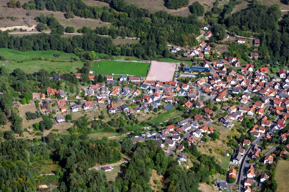 Luftaufnahme Wiesthal - Von Wald umgebene Ortsansicht in Wiesthal im Bundesland Bayern, Deutschland