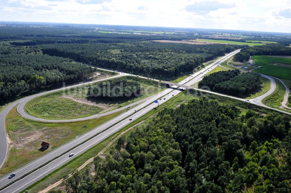 Kremmen von oben - Vorbereitungen für den Ausbau des Autobahnanschlußstelle AS Kremmen am Autobahndreieck Havelland im Bundesland Brandenburg