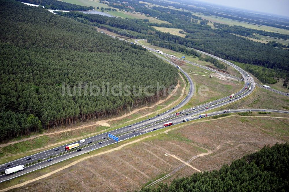 Groß Ziethen von oben - Vorbereitungen für den Ausbau am Autobahndreieck Havelland im Bundesland Brandenburg