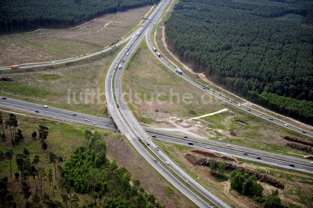 Luftaufnahme Groß Ziethen - Vorbereitungen für den Ausbau am Autobahndreieck Havelland im Bundesland Brandenburg