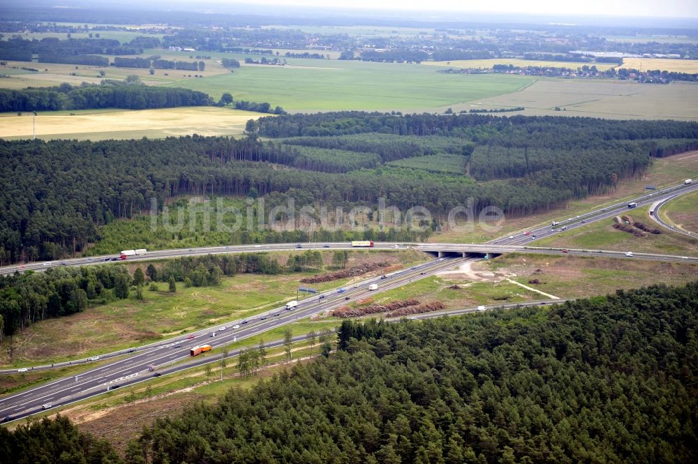 Groß Ziethen aus der Vogelperspektive: Vorbereitungen für den Ausbau am Autobahndreieck Havelland im Bundesland Brandenburg