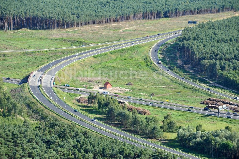 Luftaufnahme Groß Ziethen - Vorbereitungen für den Ausbau am Autobahndreieck Havelland im Bundesland Brandenburg