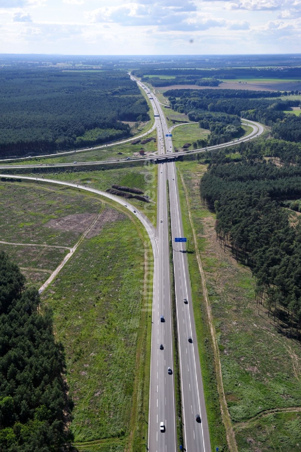 Groß Ziethen von oben - Vorbereitungen für den Ausbau am Autobahndreieck Havelland im Bundesland Brandenburg