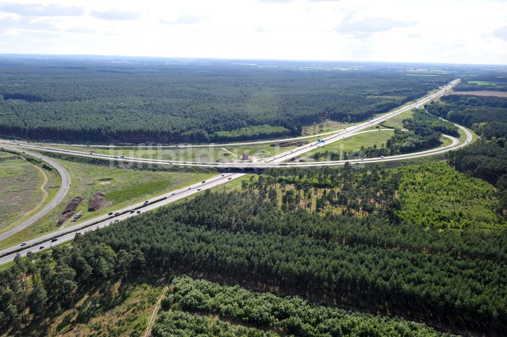 Groß Ziethen von oben - Vorbereitungen für den Ausbau am Autobahndreieck Havelland im Bundesland Brandenburg