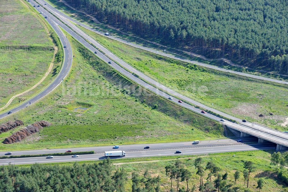 Luftaufnahme Groß Ziethen - Vorbereitungen für den Ausbau am Autobahndreieck Havelland im Bundesland Brandenburg