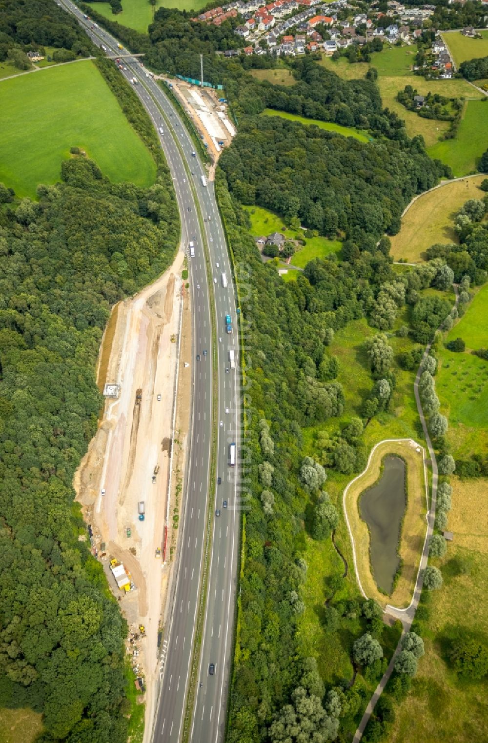 Luftaufnahme Sprockhövel - VORHANDENE INFO: Autobahn- Baustellen entlang der Trasse und des Streckenverlaufes der A1 in Gevelsberg im Bundesland Nordrhein-Westfalen - NRW, Deutschland