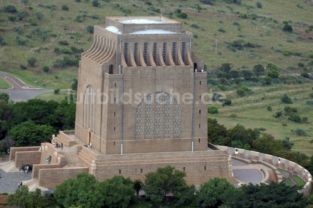 Pretoria von oben - Vortrekkerdenkmal / Vortrekker monument in Pretoria Südafrika / South Africa