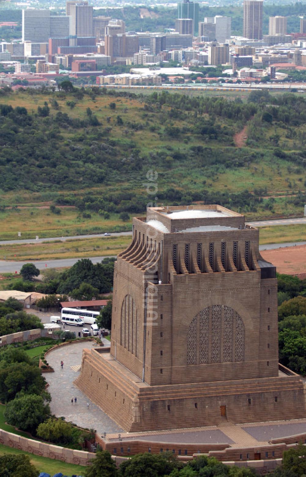 Pretoria aus der Vogelperspektive: Vortrekkerdenkmal / Vortrekker monument in Pretoria Südafrika / South Africa