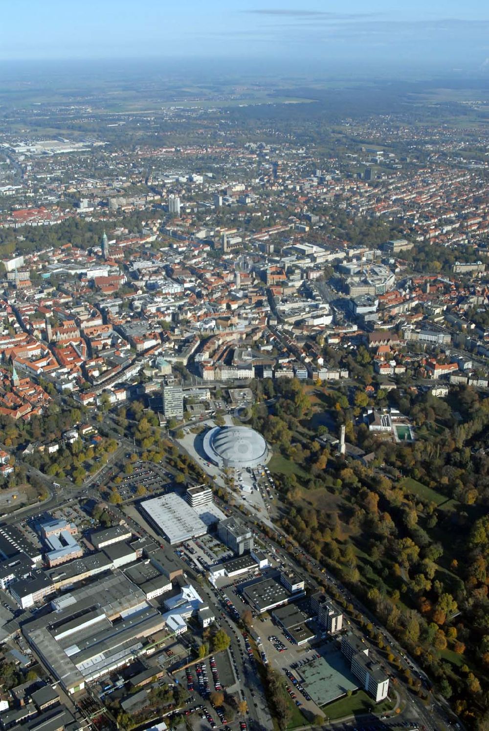 Luftaufnahme Braunschweig - VW-Arene Braunschweig