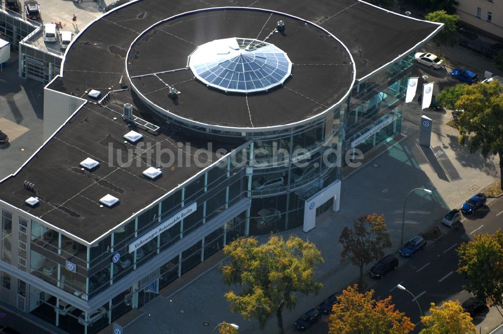 Berlin aus der Vogelperspektive: VW Autohaus in Berlin-Charlottenburg