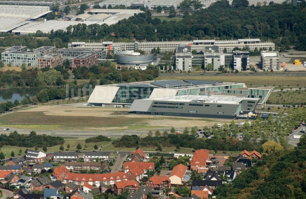 Wolfsburg aus der Vogelperspektive: VW - Werksgelände der Volkswagen AG in Wolfsburg im Bundesland Niedersachsen