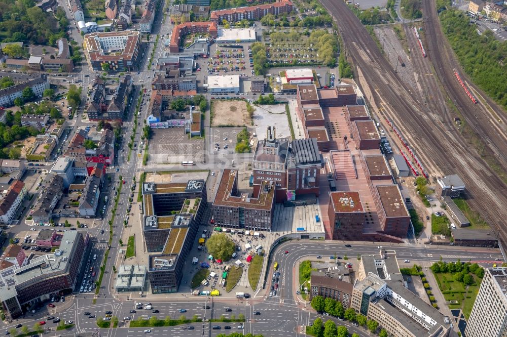 Dortmund aus der Vogelperspektive: Wahrzeichen Dortmunder U nahe der Innenstadt in Dortmund im Ruhrgebiet im Bundesland Nordrhein-Westfalen