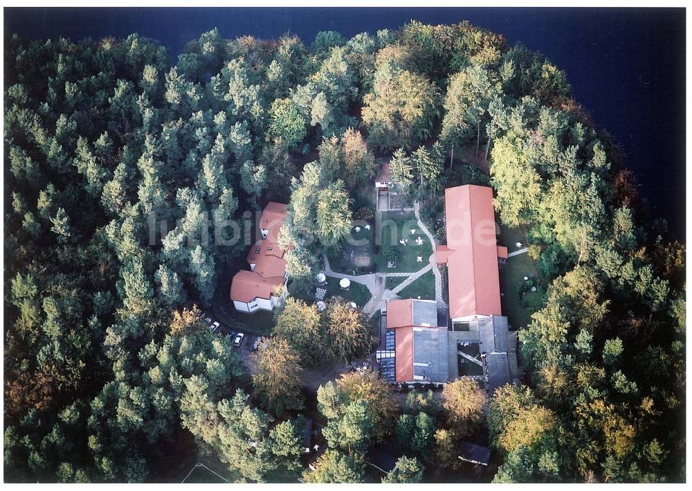 Lychen / BRA aus der Vogelperspektive: Waldhotel Sängerslust bei Lychen / Brandenburg.