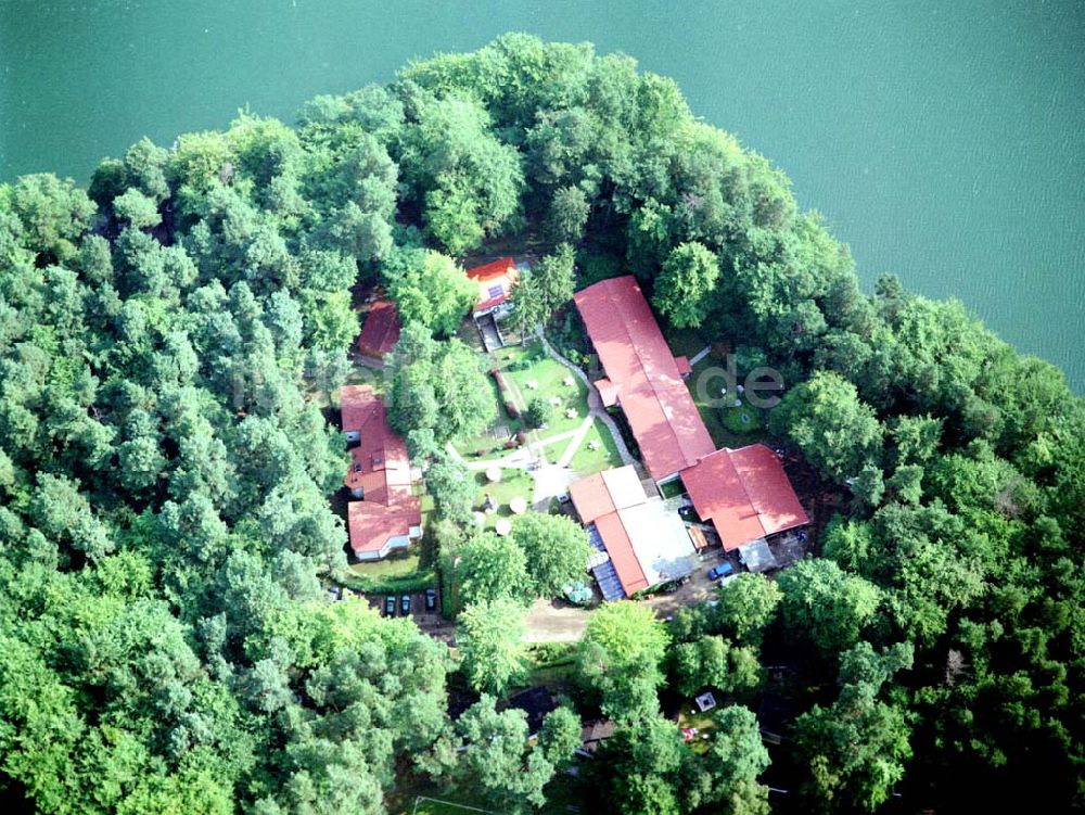 Lychen aus der Vogelperspektive: Waldhotel Sängerslust bei Lychen / Brandenburg.