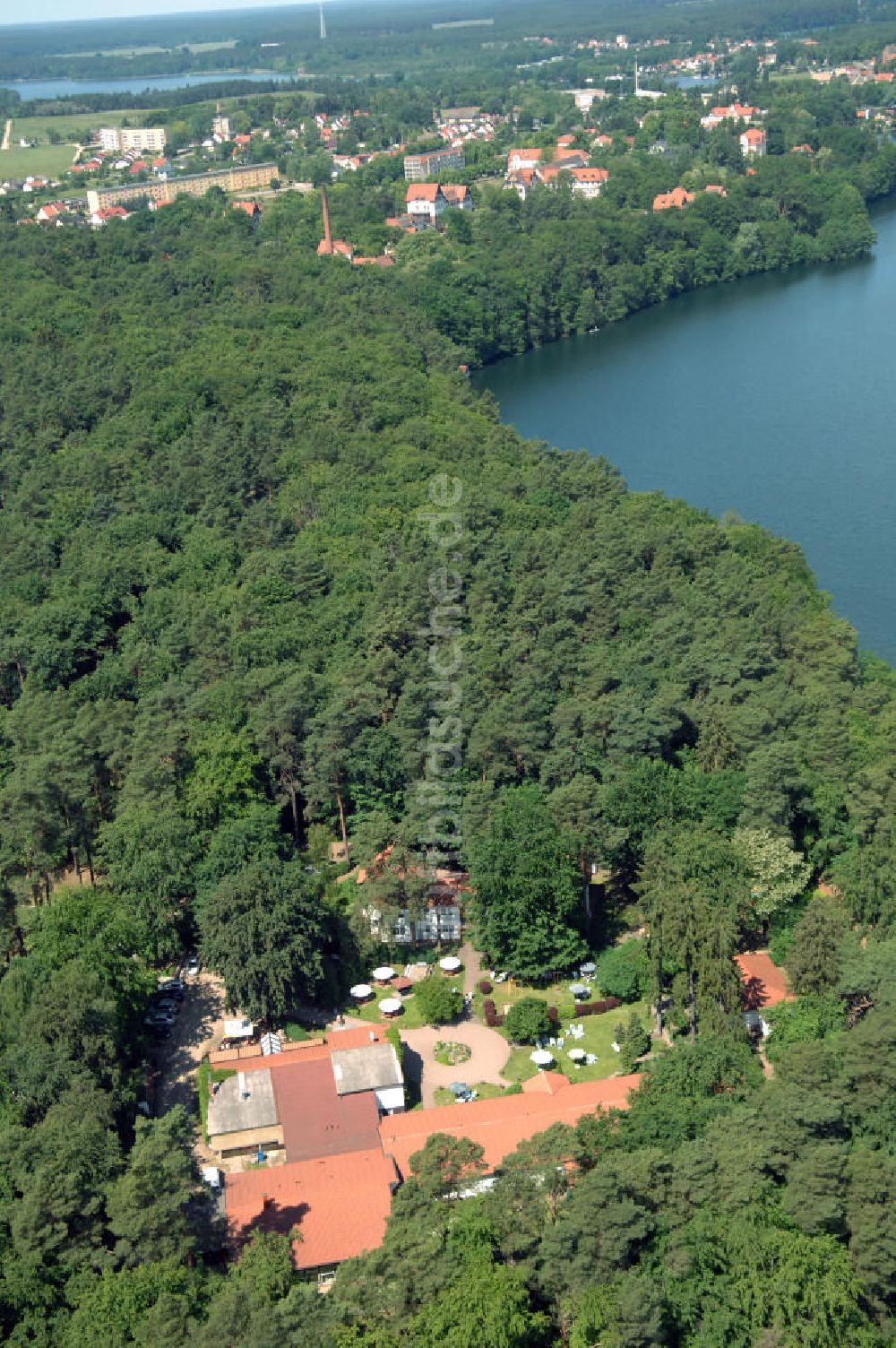 LYCHEN aus der Vogelperspektive: Waldhotel Sängerslust am Zenssee in Lychen