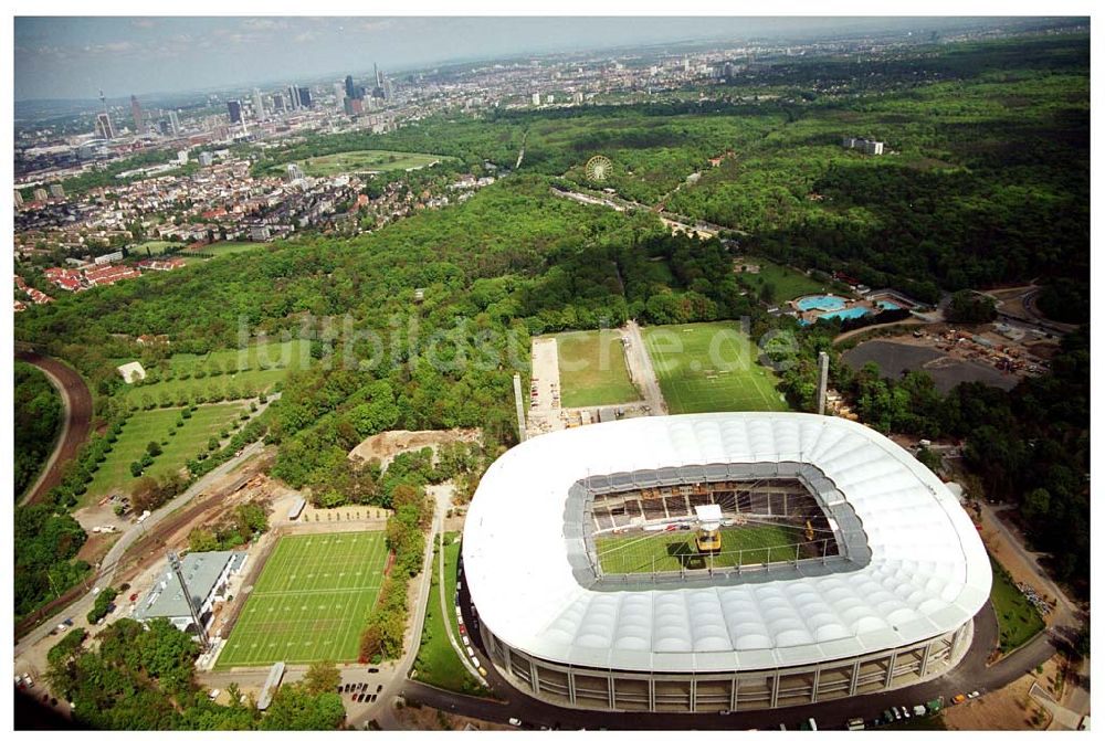 Frankfurt von oben - Waldstadions Frankfurt