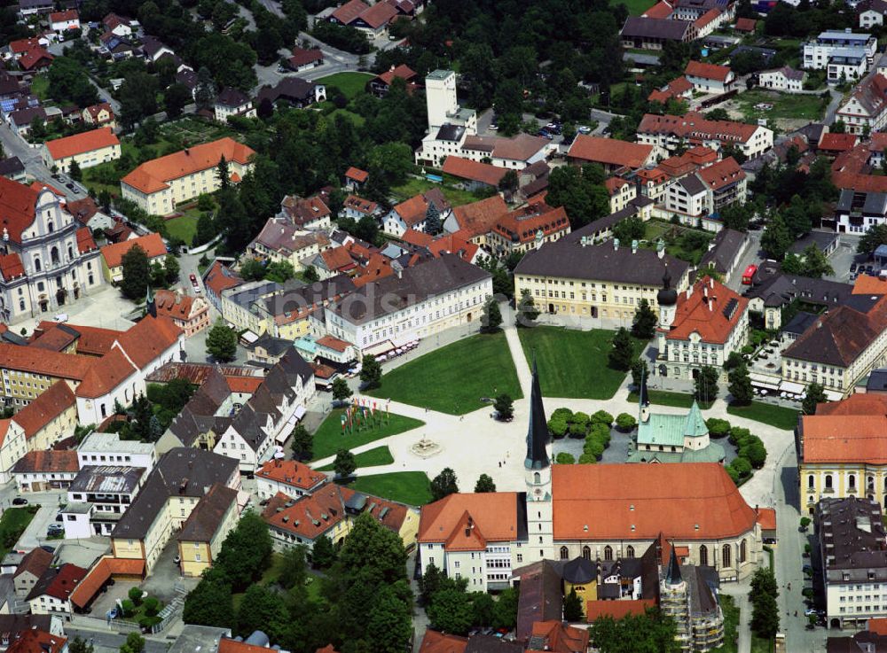 Altötting von oben - Wallfahrtsort Altötting