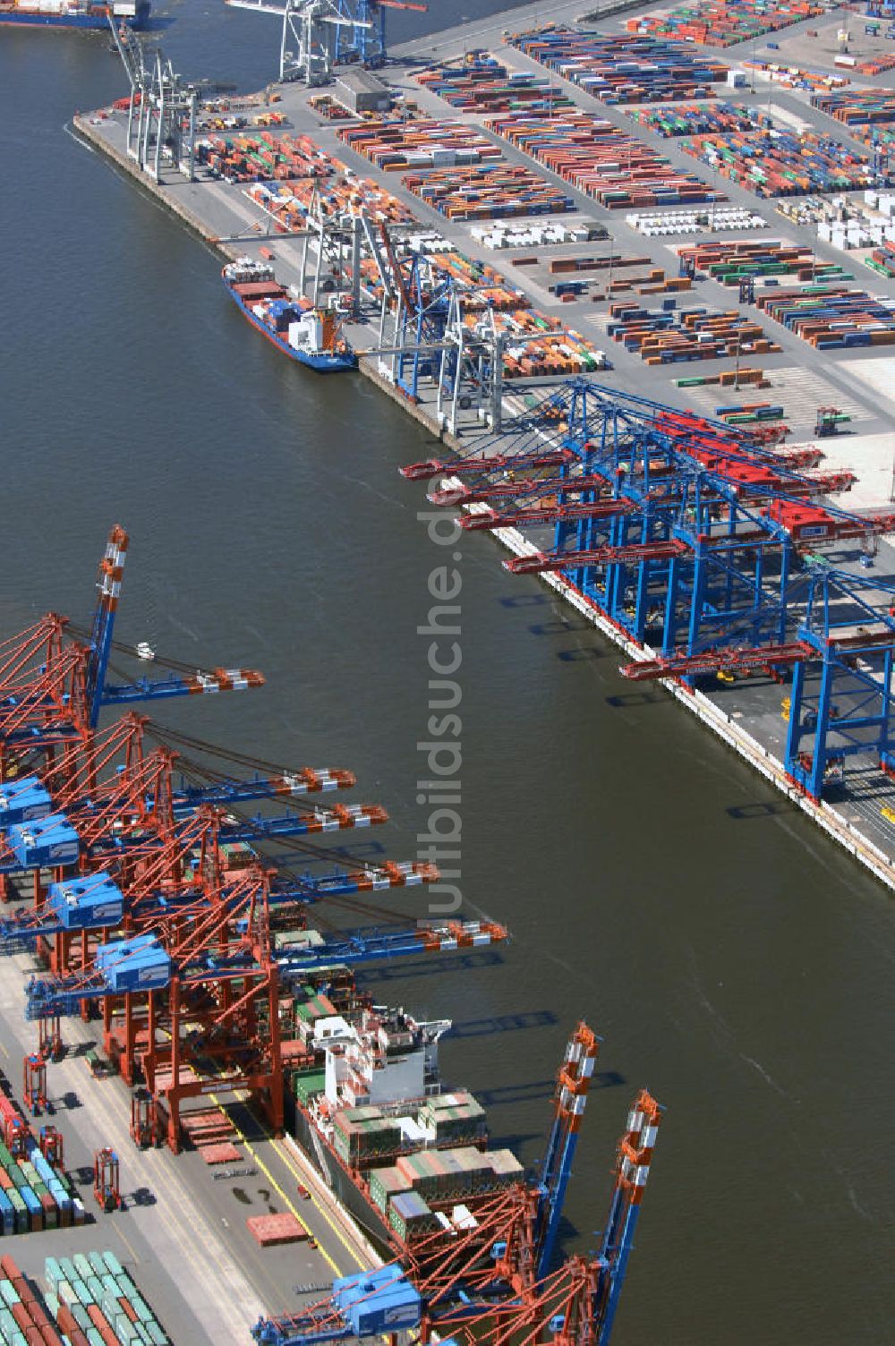 Hamburg aus der Vogelperspektive: Waltershofer Hafen mit CT Eurogate und CT Altenwerder in Hamburg