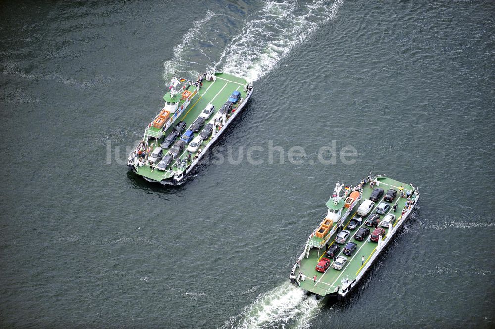 Rostock - Warnemünde von oben - Warnowfähren zwischen Warnemünde und Hohe Dühne